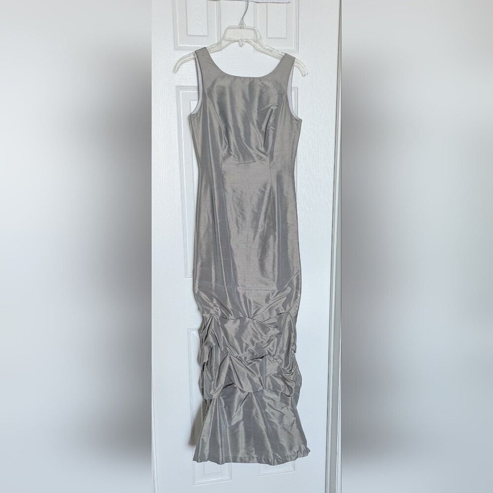 Women's 100% Silk Formal Custom-Made Maxi Dress/Gown w/Ruching, Bustle & Train - Picture 1 of 14